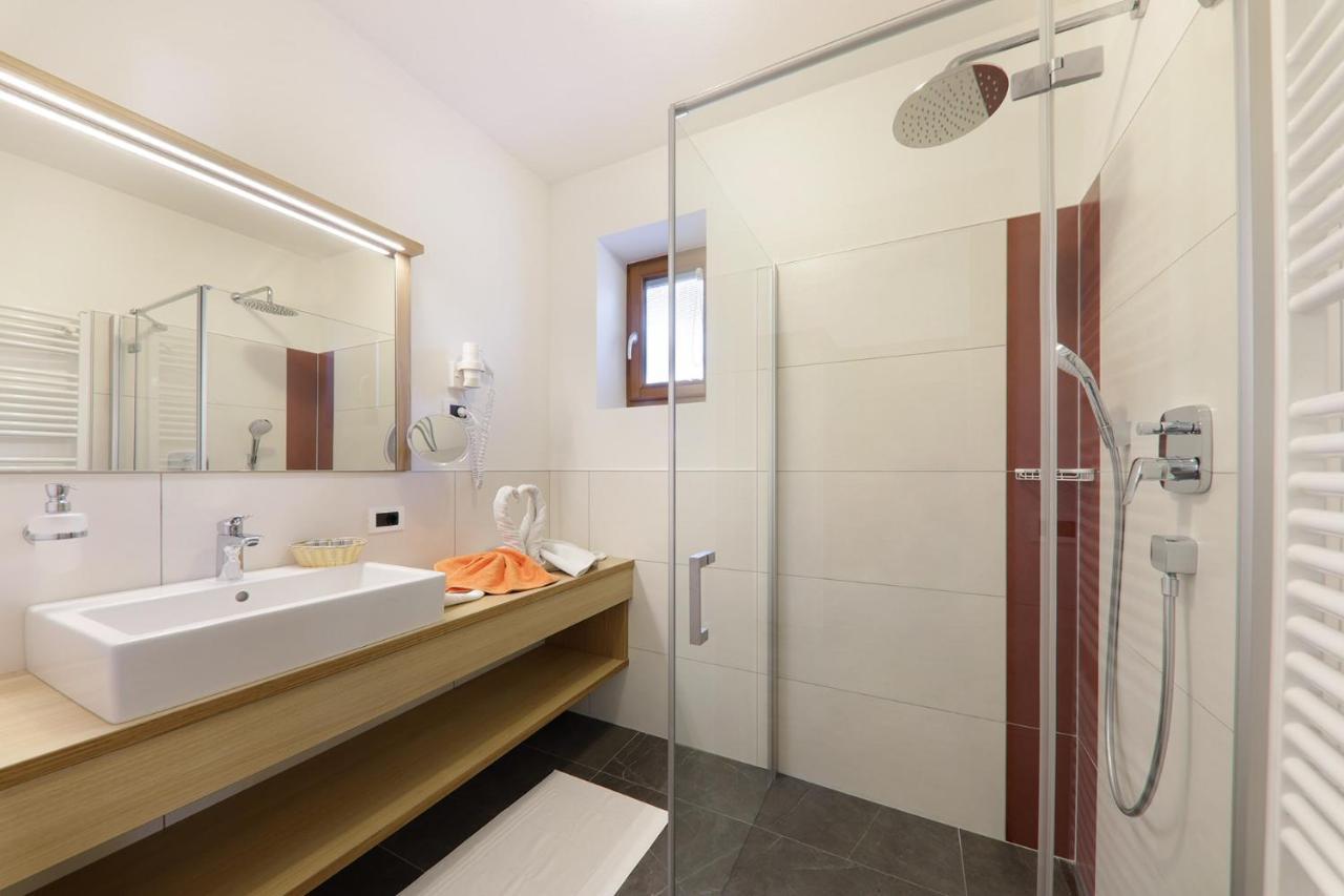 Hotel Neuhausmuehle Vilpiano エクステリア 写真