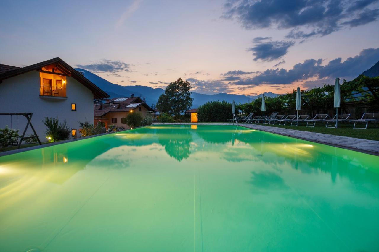 Hotel Neuhausmuehle Vilpiano エクステリア 写真